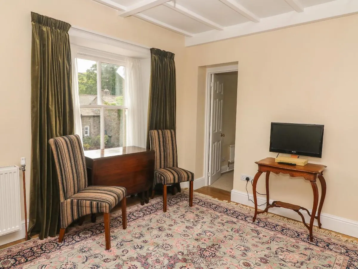 Kearton Shunner Fell Apartment Richmond
